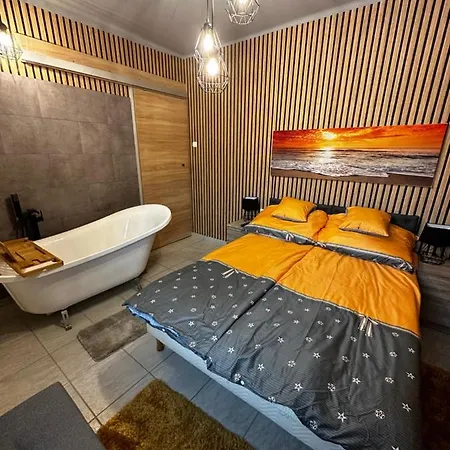 شقة Fuele-muele Elmenyhaz